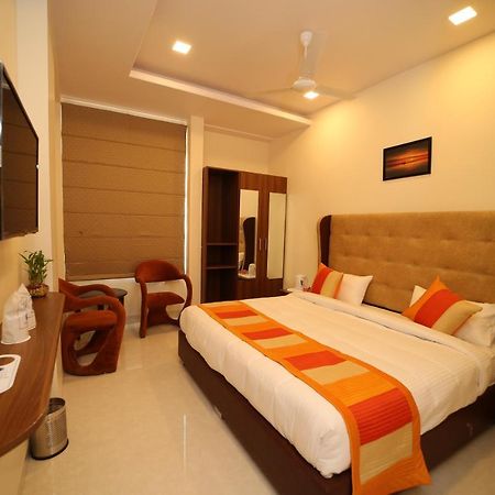 جايبور Hotel Myriad Inn المظهر الخارجي الصورة
